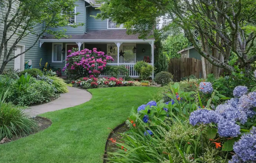The Art of Landscaping: Creating Beautiful Outdoor Spaces
